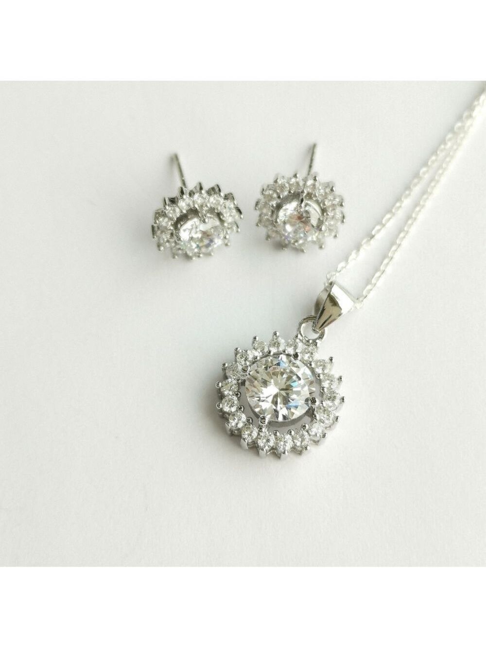 Sterling silver cz Sunflower pendant necklace earring set 🆕